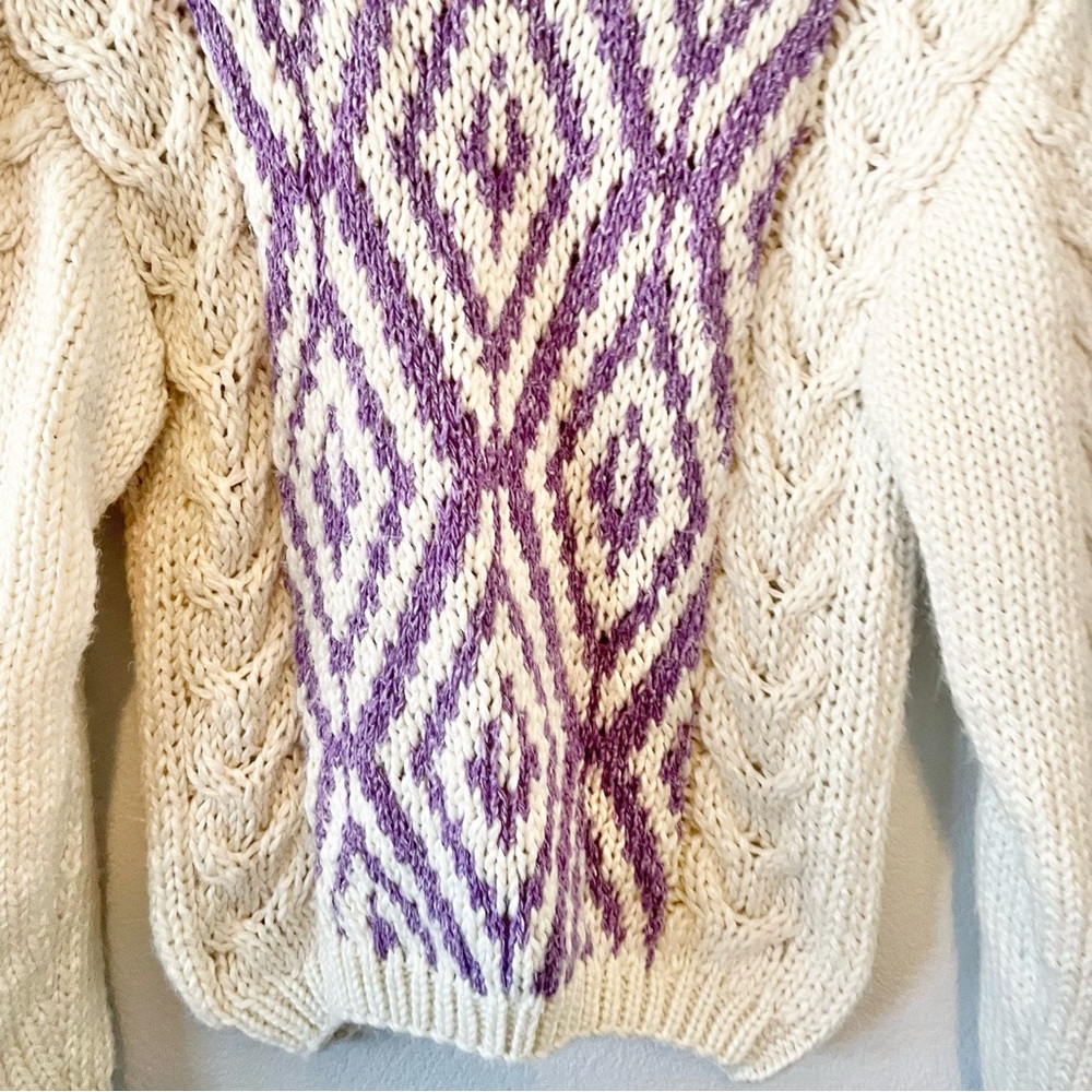Vintage Collage by Hand Purple and White Knitted Sweater - Picture 3 of 5